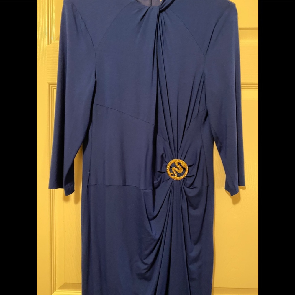 Cache XL double layered dress serpent accent